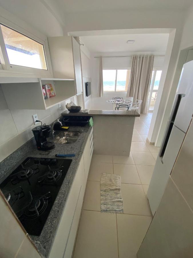 Beachfront Apt & Jacuzzi Taiba Bagian luar foto